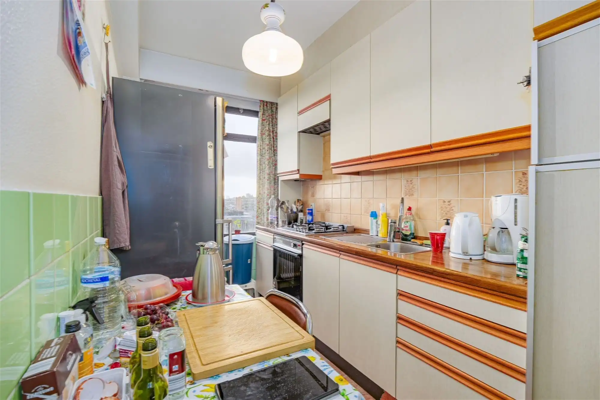 Appartement met 2 slaapkamers en terras. Parking mogelijk. foto 13