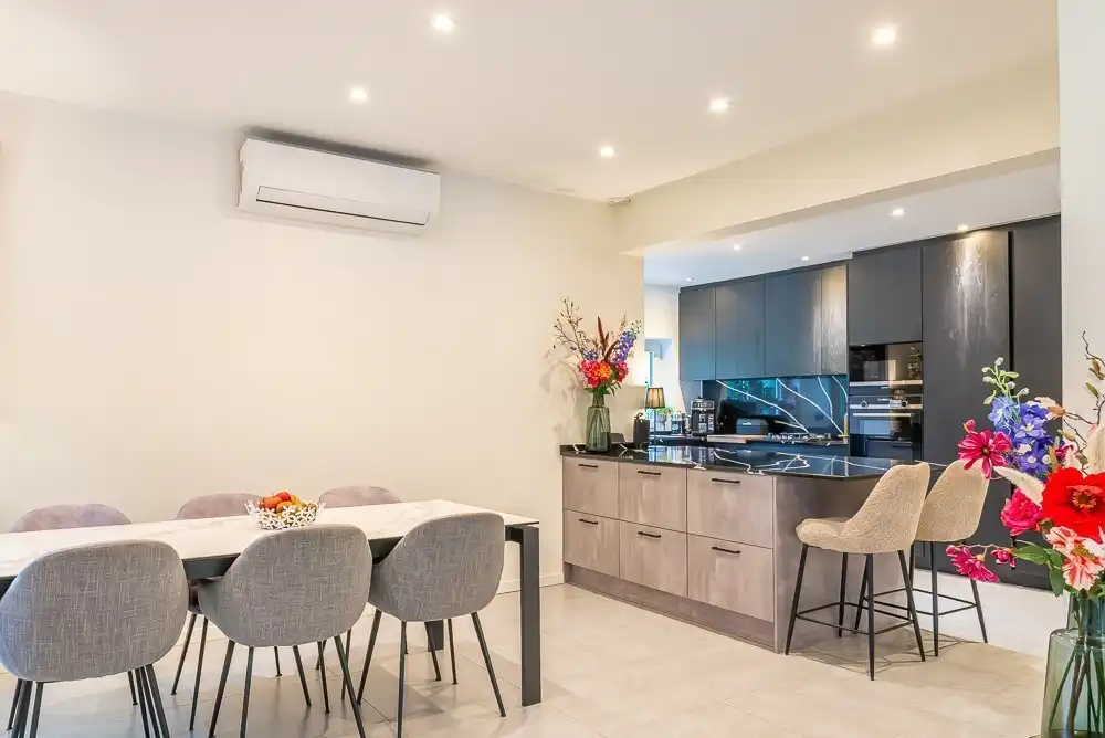 STIJLVOLLE VILLA OP EEN TOPLOCATIE IN NEERHAREN-LANAKEN !  foto 10