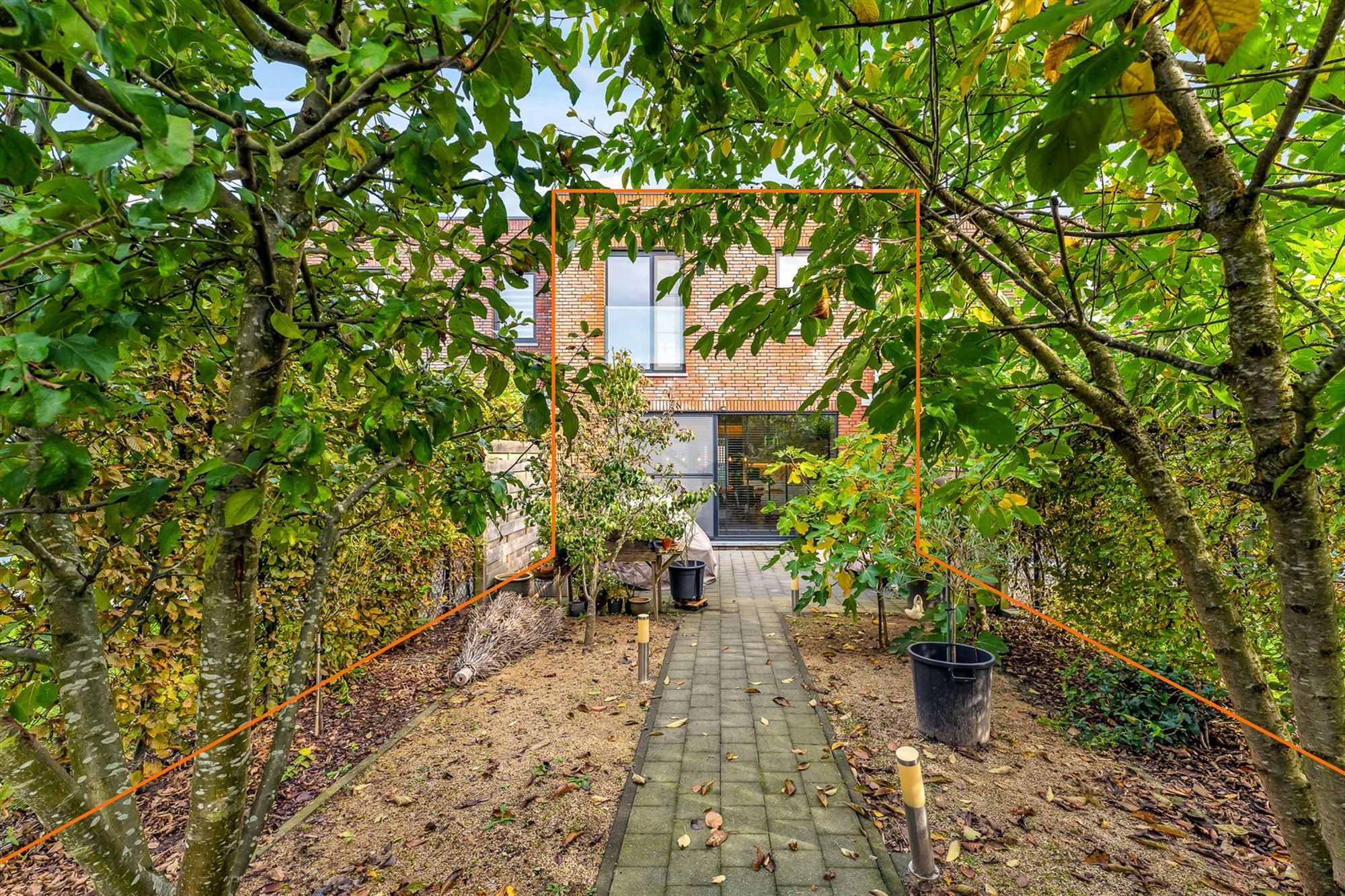 MODERNE ENERGIEZUINIGE STADSWONING EN GEZELLIGE STADSTUIN NABIJ HASSELT CENTRUM foto 19