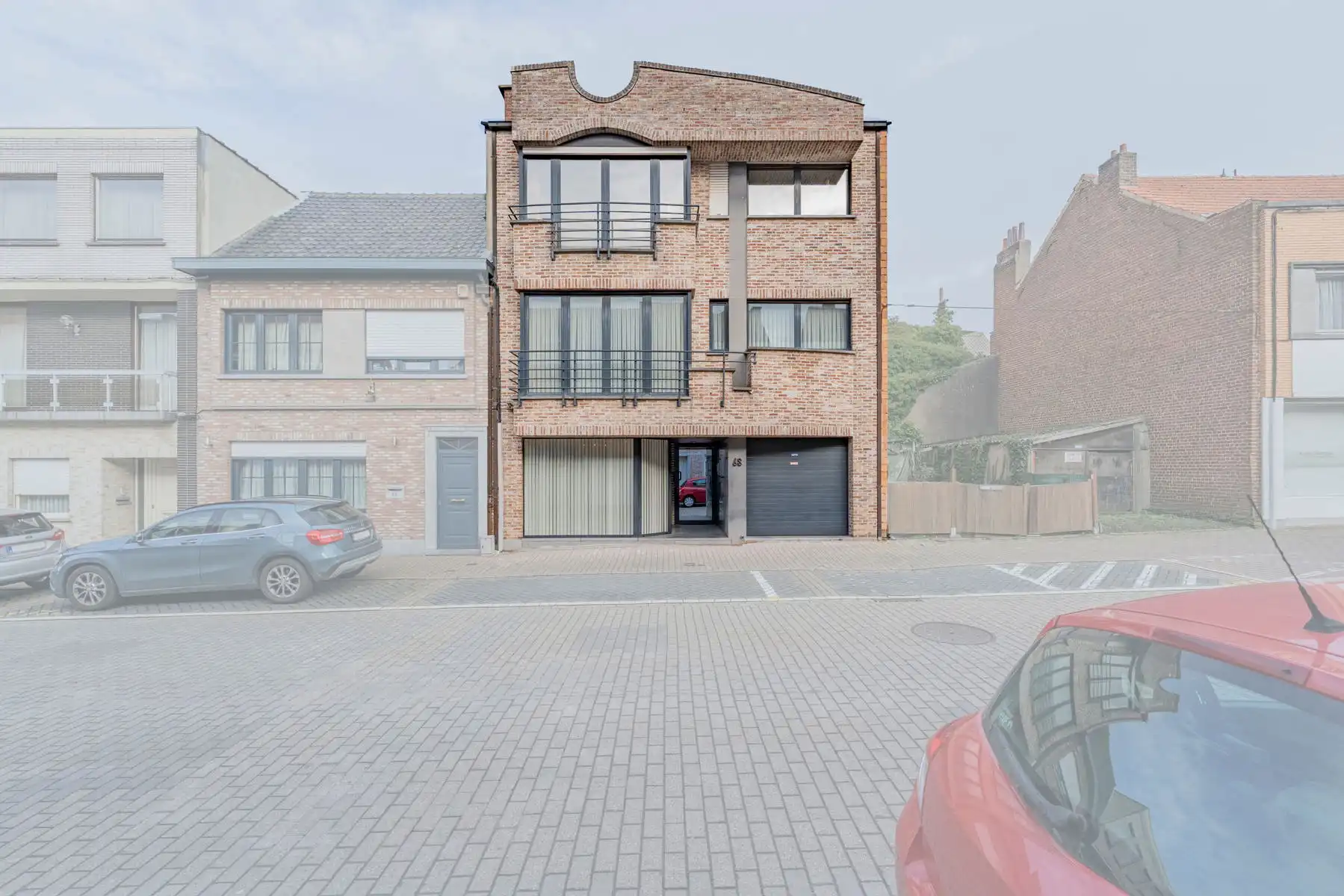 TE KOOP - investeringseigendom met 3 entiteiten foto {{pictureIndex}}