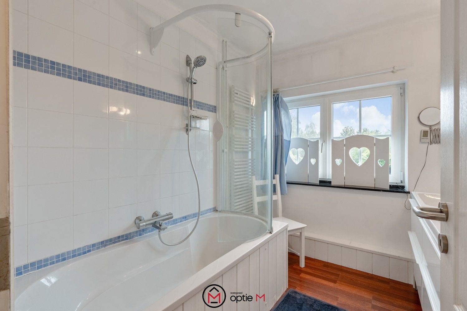 Karaktervolle villa met parktuin op een royaal perceel van 24a71 – vlakbij het centrum van Hasselt foto 16