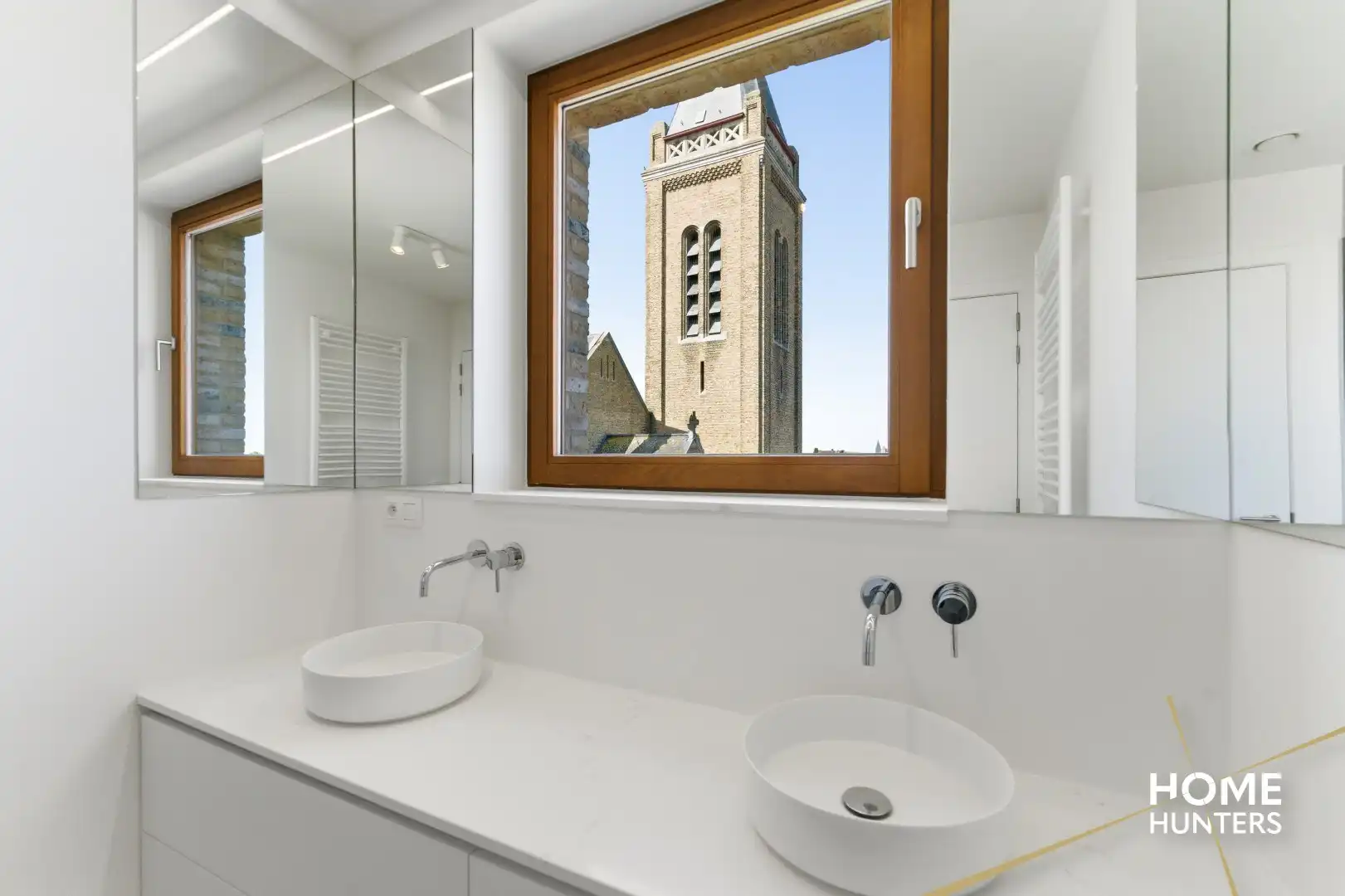 Luxueus appartement met zonnig terras in het hart van het historische stadscentrum van Ieper foto 22