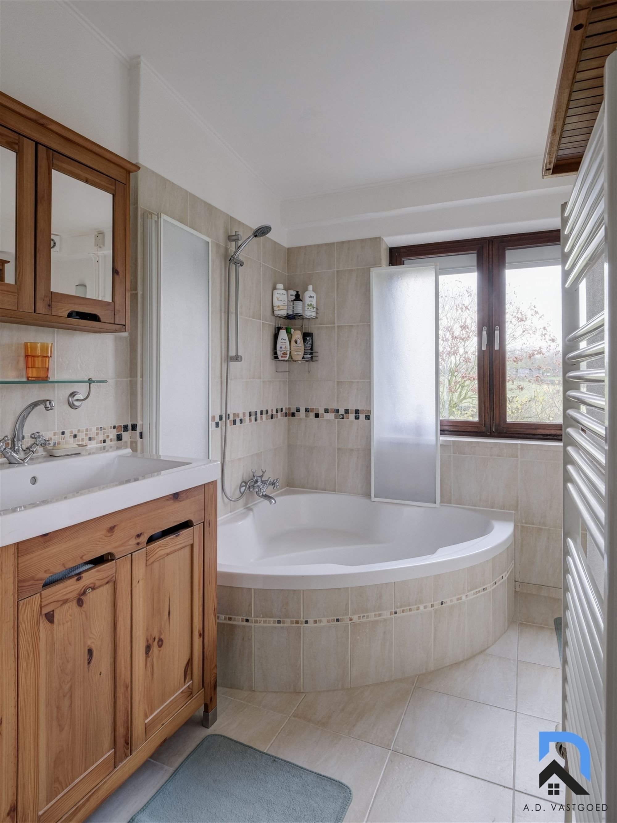 Mooie woning in het groen foto 20