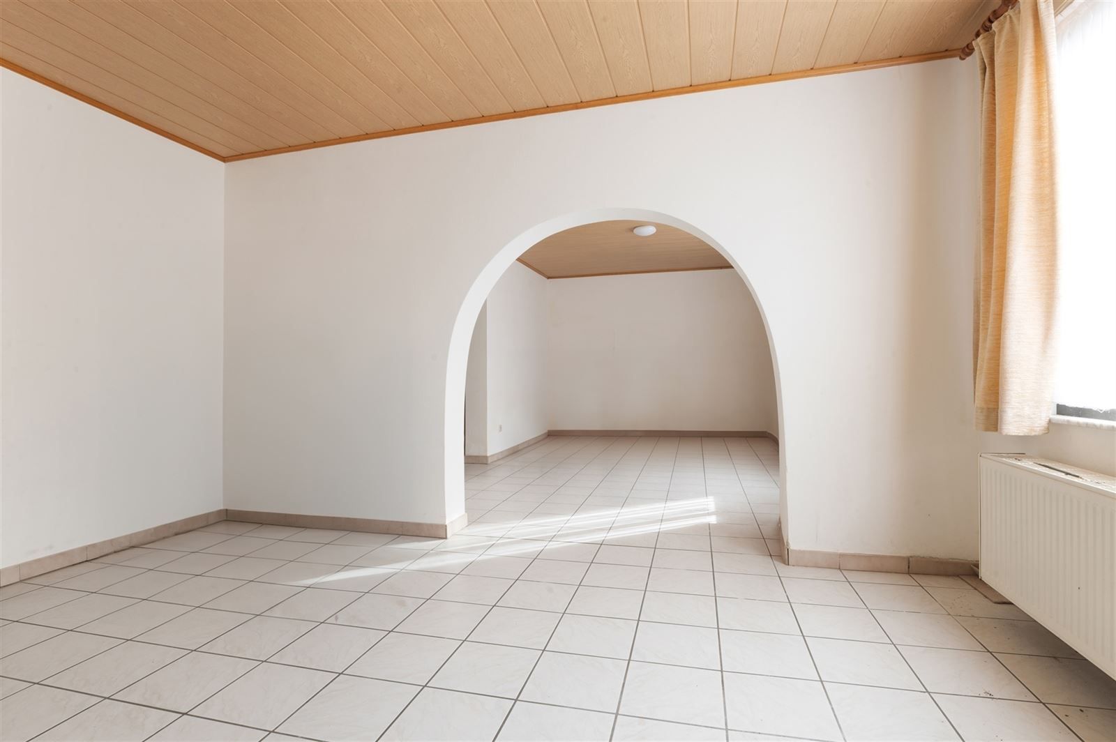 deels gerenoveerde woning met tuin op 12are34 foto 17