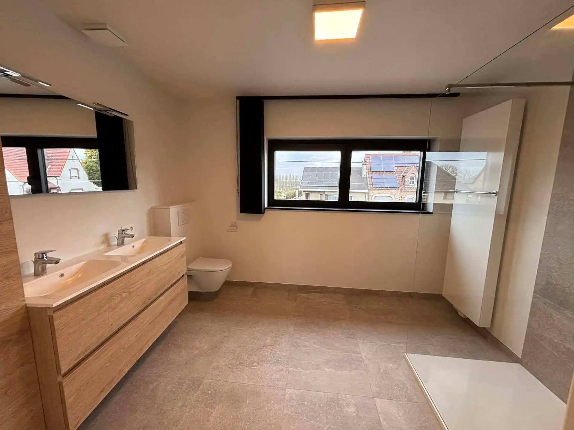 AAIGEM - Unieke totaalrenovatie foto 15