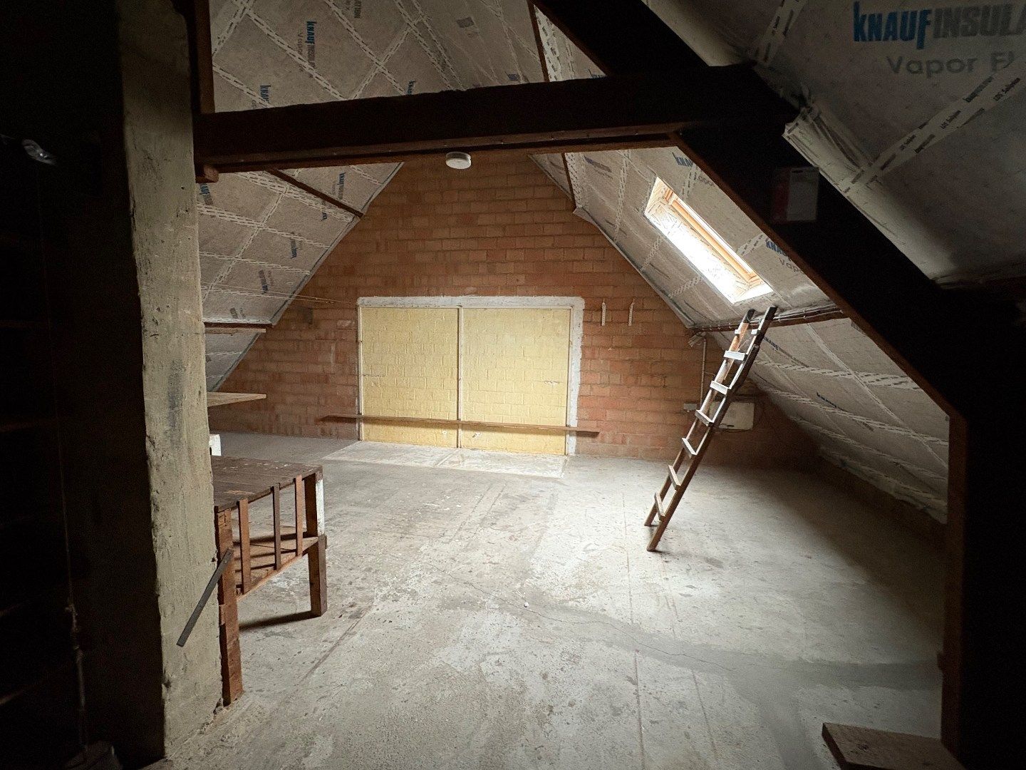 Sterke woning in beton met 3 garages, landelijke verzichten in Hulste. foto 19