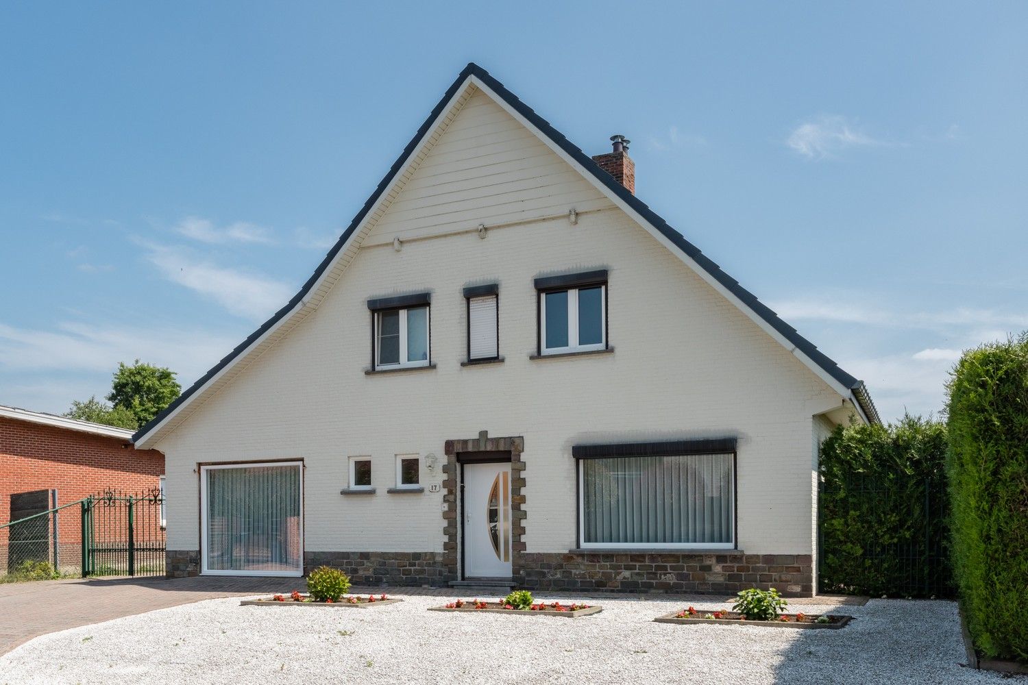 Vrijstaande ruime woning op toplocatie in Lommel! foto 26