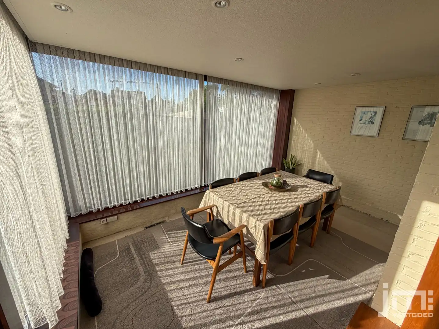 Ruime gezinswoning op perceel van 48 are foto 5