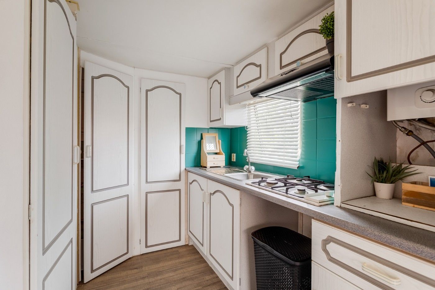 Vrijstaande, grote woning met dubbele garage op Z-perceel van 1093m² foto 24