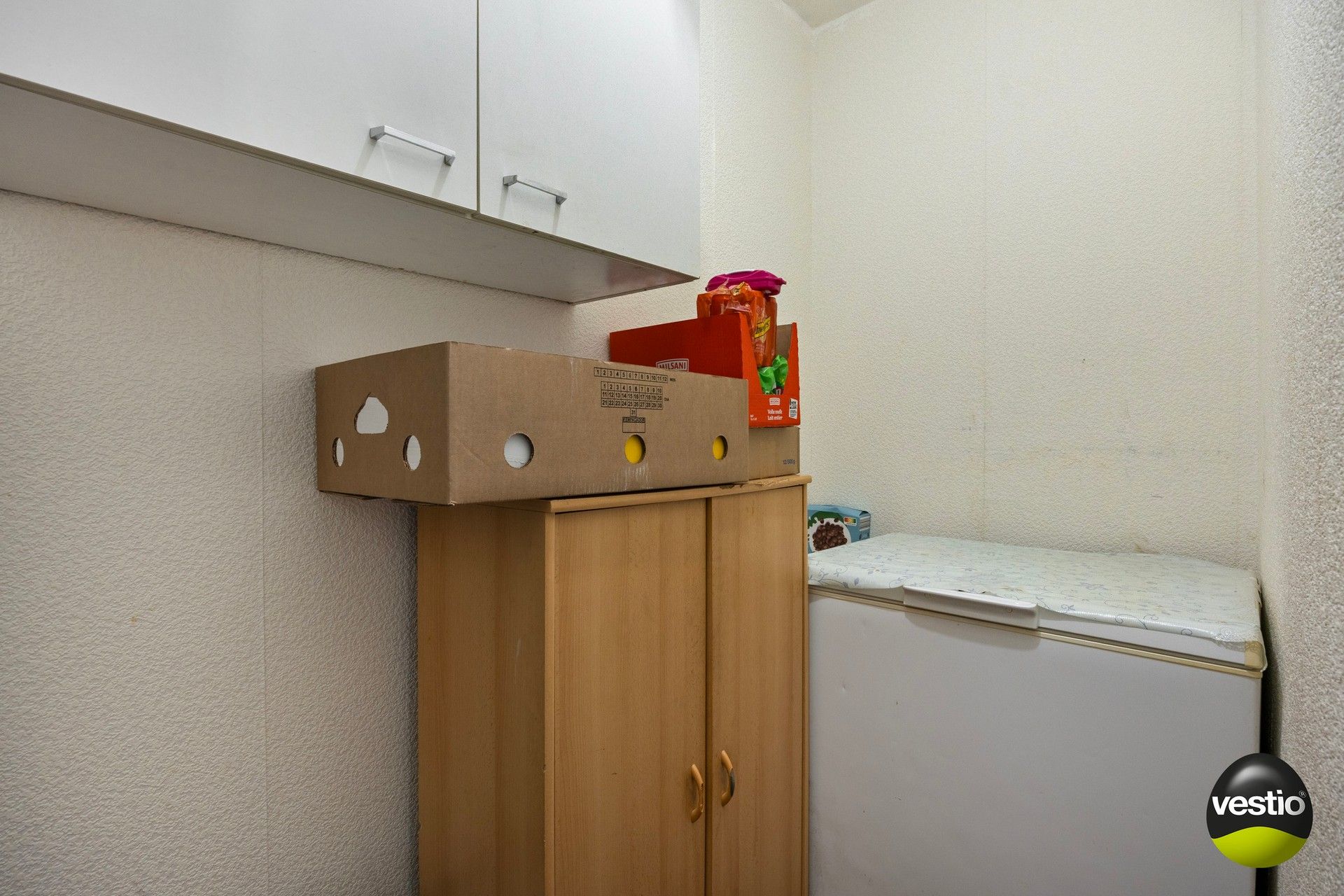 Te renoveren 3-slaapkamerappartement met garagebox en kelder. foto 12