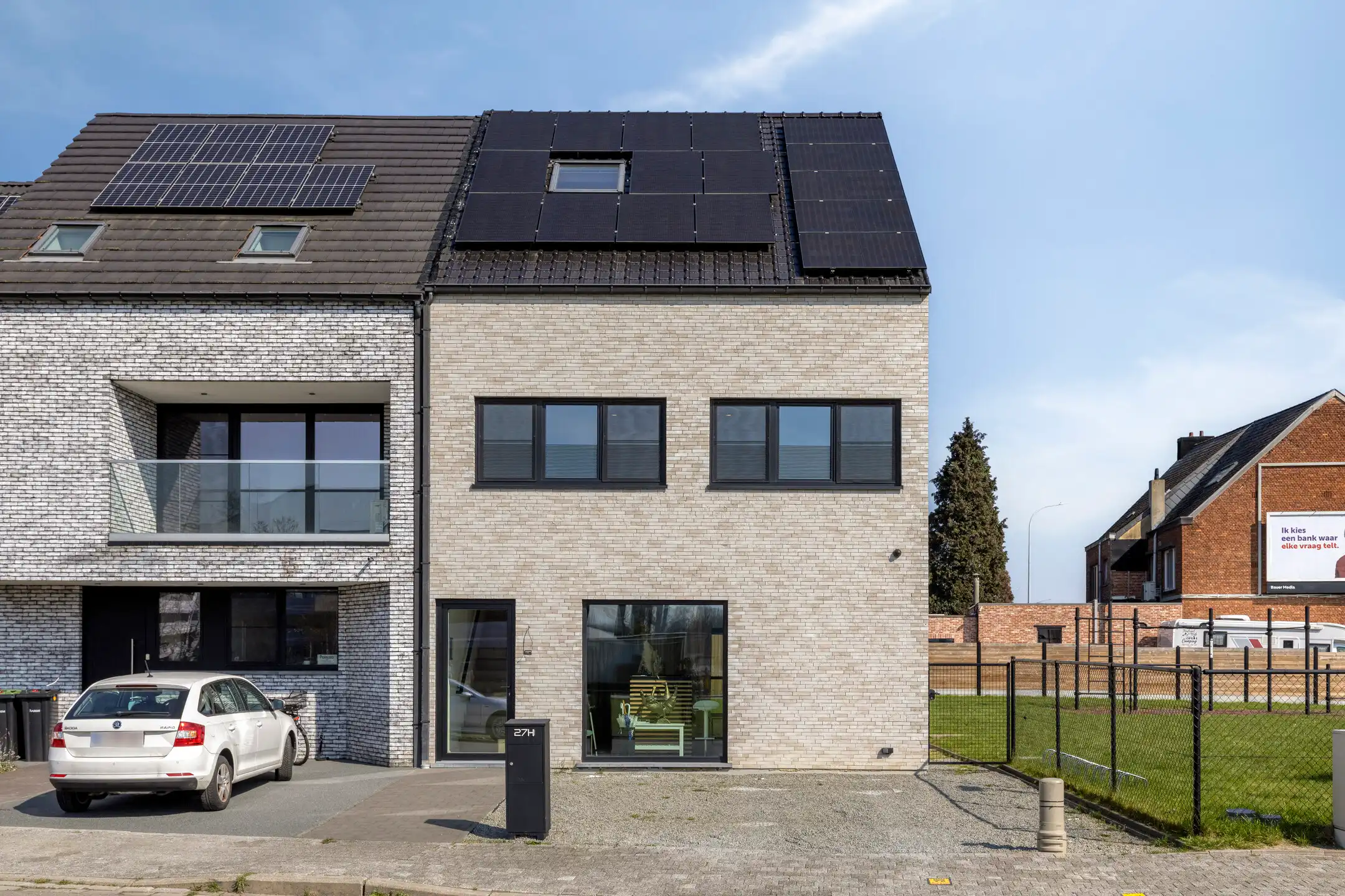 Multifunctionele praktijk met woonst te Mechelen - Zuid foto {{pictureIndex}}