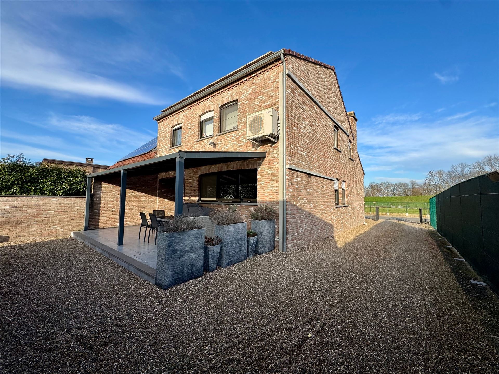 Instapklare woning op toplocatie  foto 24