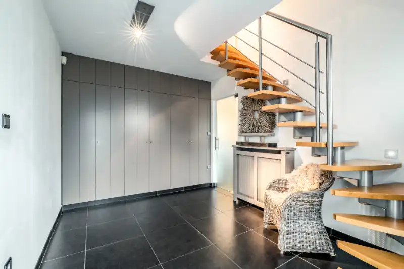 Knap onderhouden sfeervolle woning HOB - Lokeren. foto 10