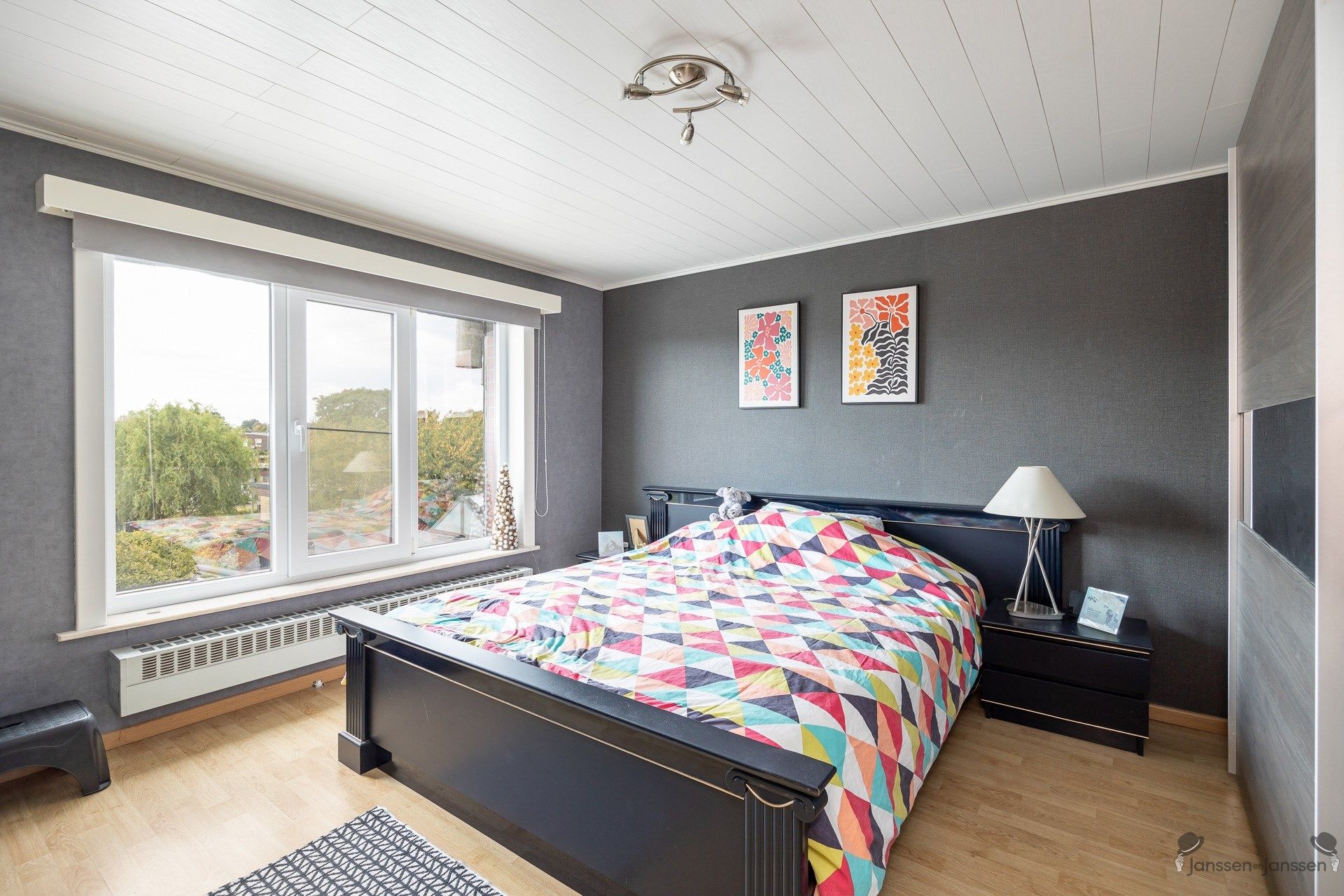 Bel-etage met 3 slaapkamers en ruime tuin foto 13