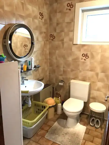 Te Grembergen : Woonst met terras en tuin - EN bijgebouw met garage- ruime parking in doodlopende straat nabij de spoorweg foto 19