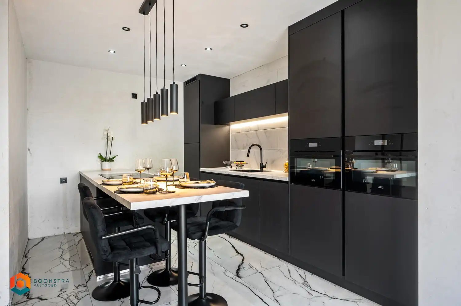 Gerenoveerde woning met 5 slpkrs, en magazijn te Keerbergen foto 9