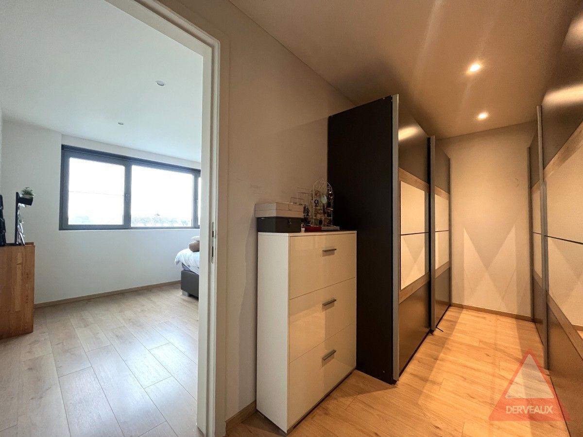 Langemark-Poelkapelle – Instapklare, volledig gerenoveerde woning met garage foto 13