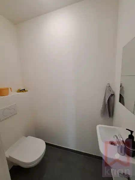 Moderne woning met 3 slaapkamers, tuin en 2 parkeerplaatsen. foto 5