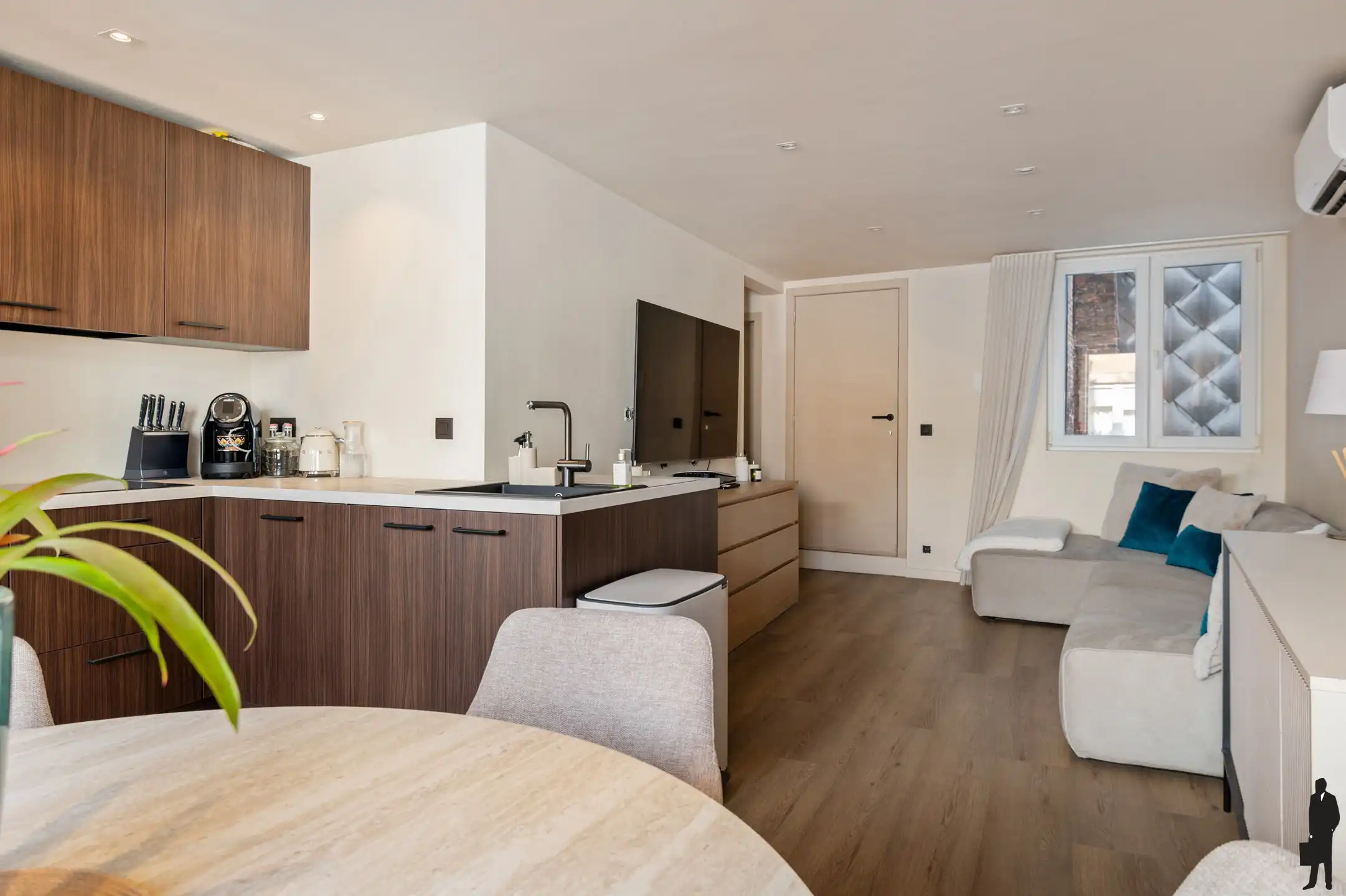 Gerenoveerd appartement in het hart van Antwerpen foto 4