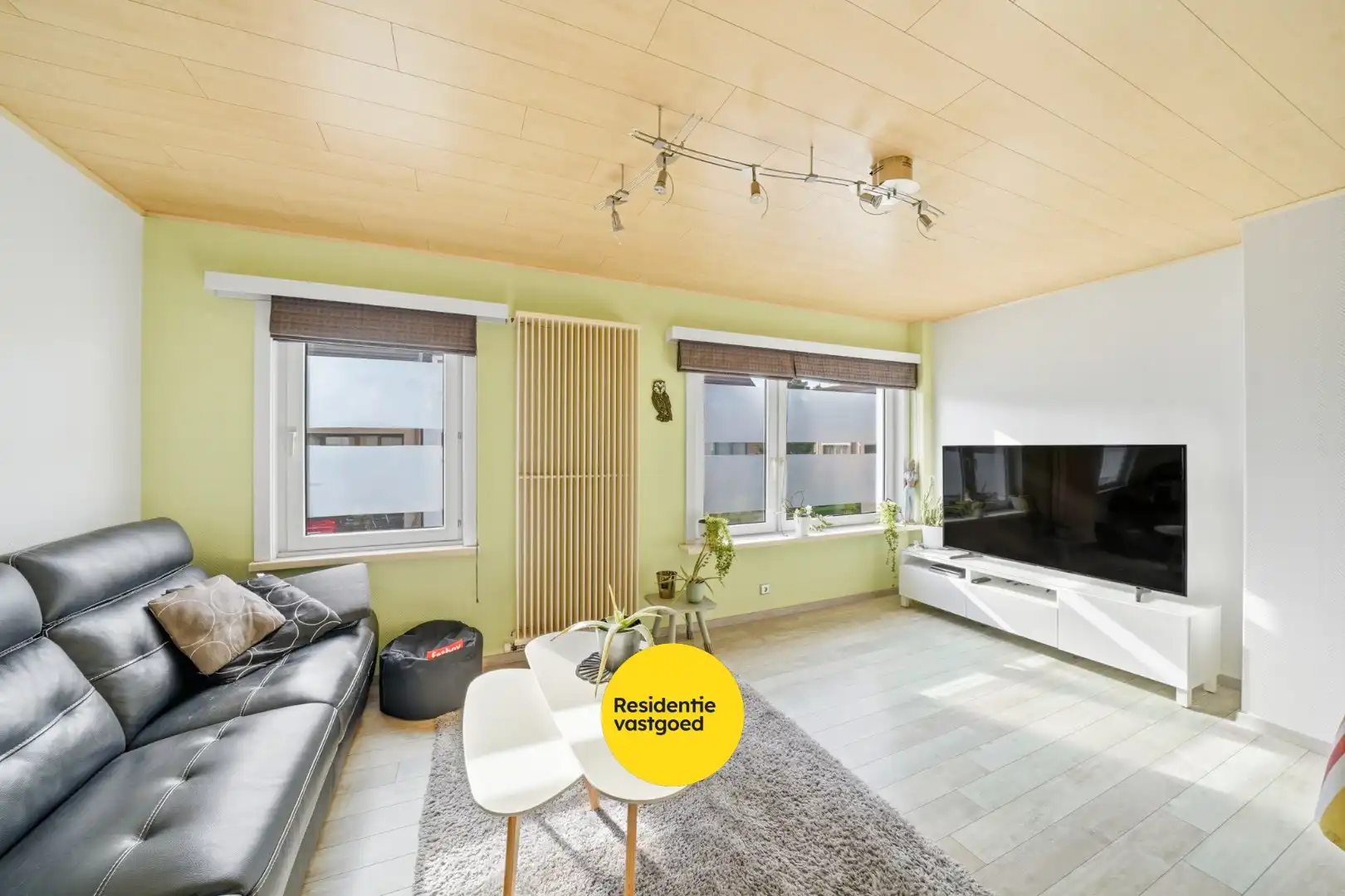 Instapklare bel-étagewoning met dubbele garage te Stene foto 6