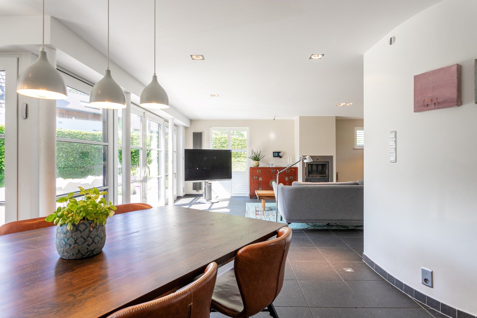 Instapklare woning met 3 slpks, garage en tuin te Halle foto 10