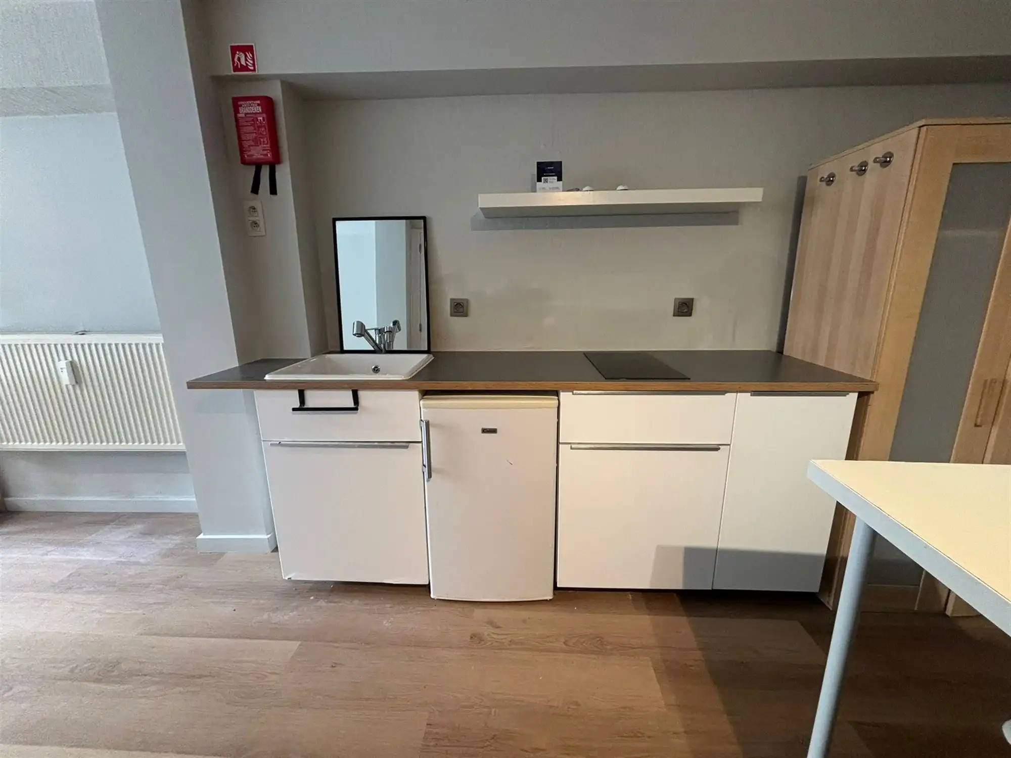 Kamer met privatieve kitchenette foto 4