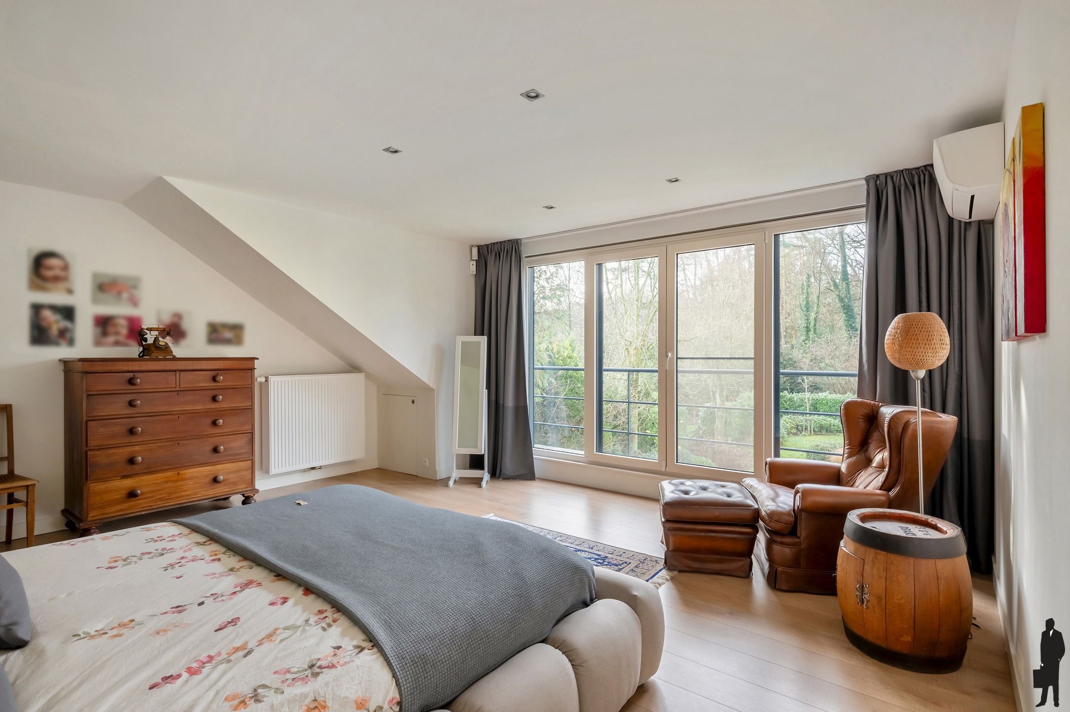 Moderne villa met zwembad foto 21