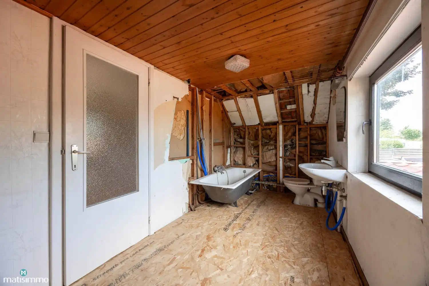 LANDELIJKE GEZINSWONING MET (MOGELIJKHEID TOT) 3 SLAAPKAMERS EN TUIN MET VRIJSTAANDE GARAGE IN MILLEN (RIEMST) foto 16