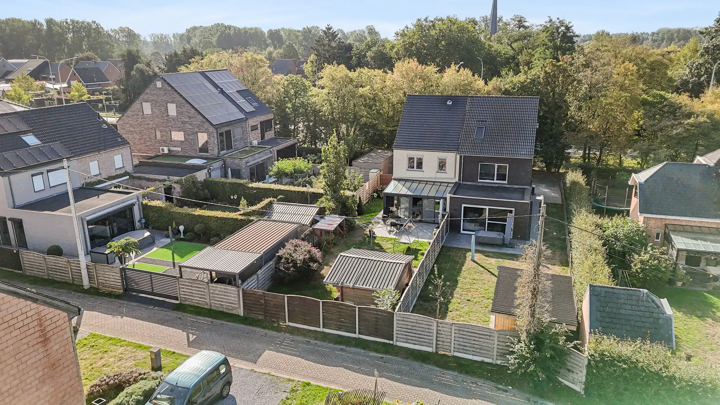 Recente half open bebouwing op gunstige locatie foto 23