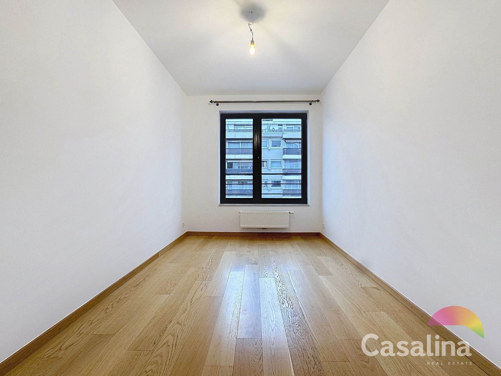 Prachtig 3-slaapkamerapp. met terras en parking (EPC: A-) foto 11