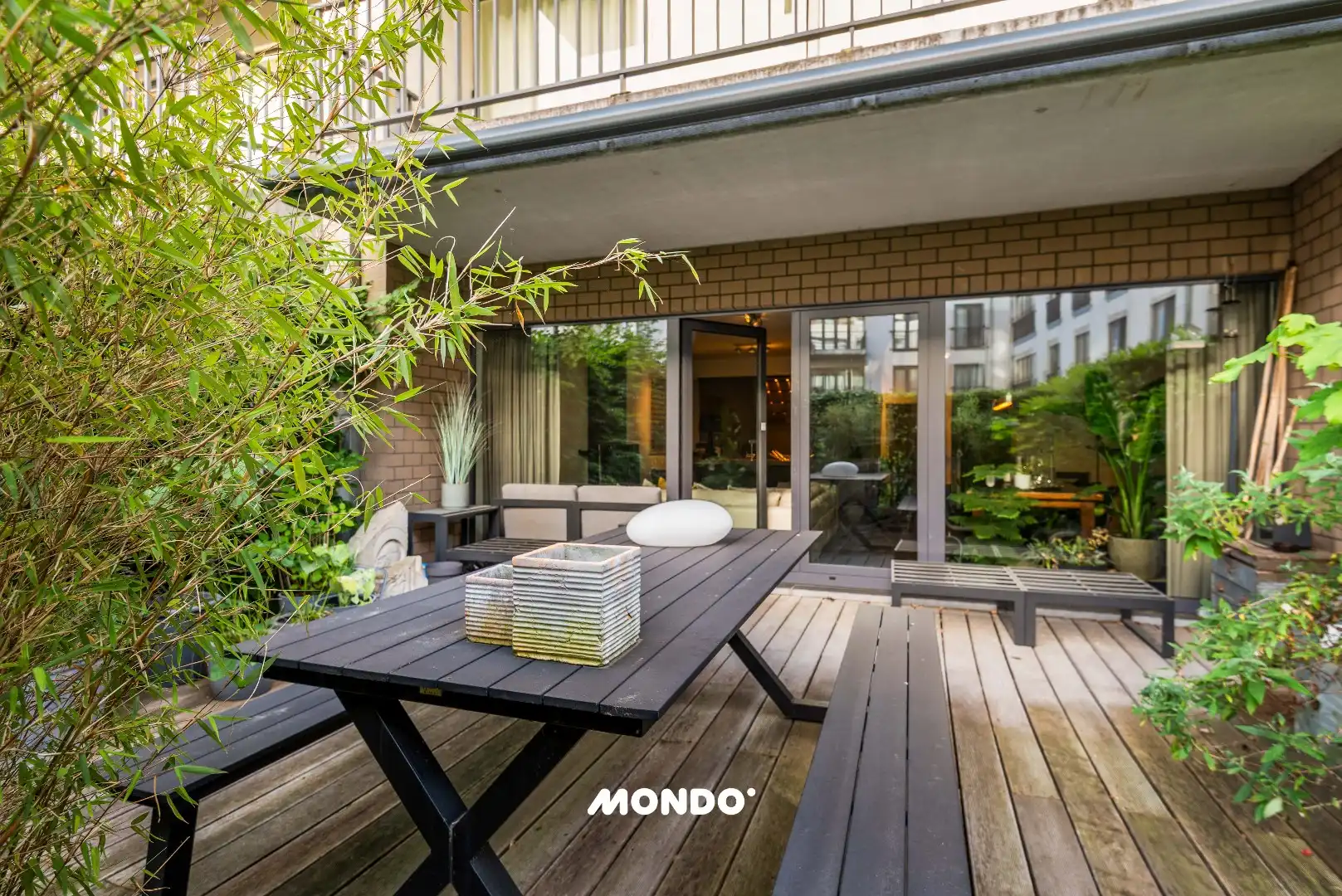 Instapklaar glv appartement, terras & garage. foto 8