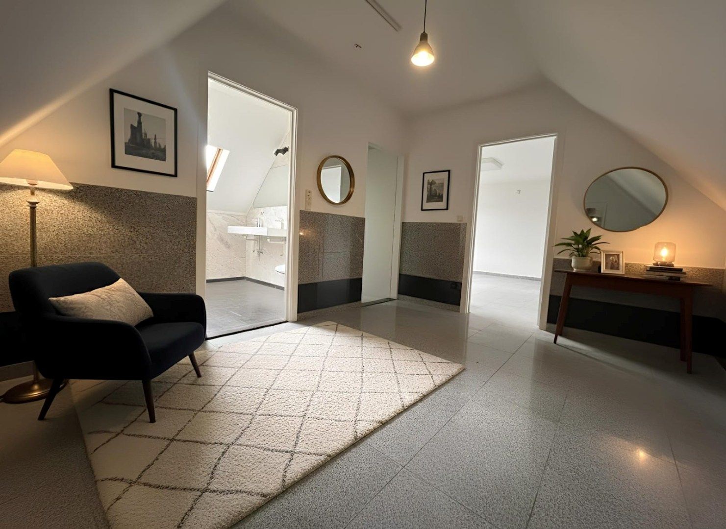 GERENOVEERDE WONING MET GARAGE, 3 SLAAPKAMERS EN TERRAS foto 6