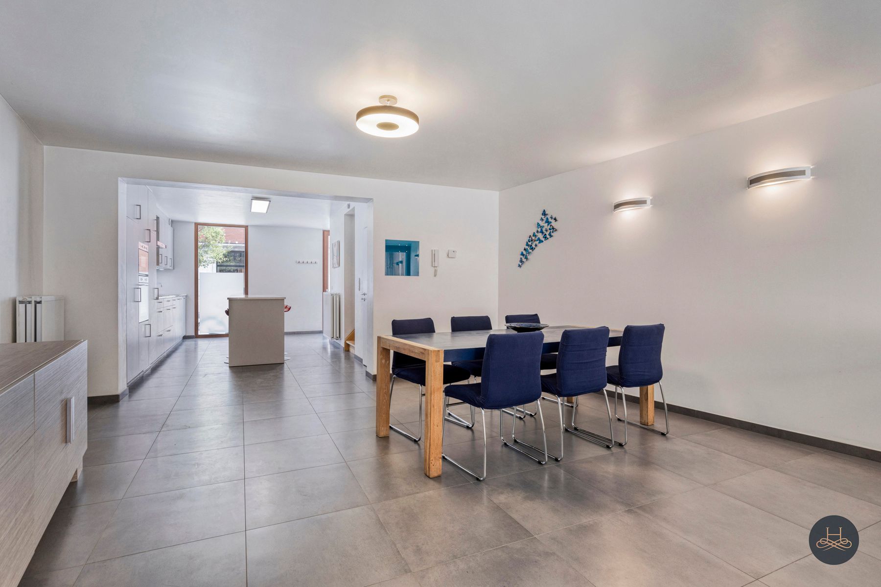 Ruime vernieuwde woning in hartje Mechelen foto 6