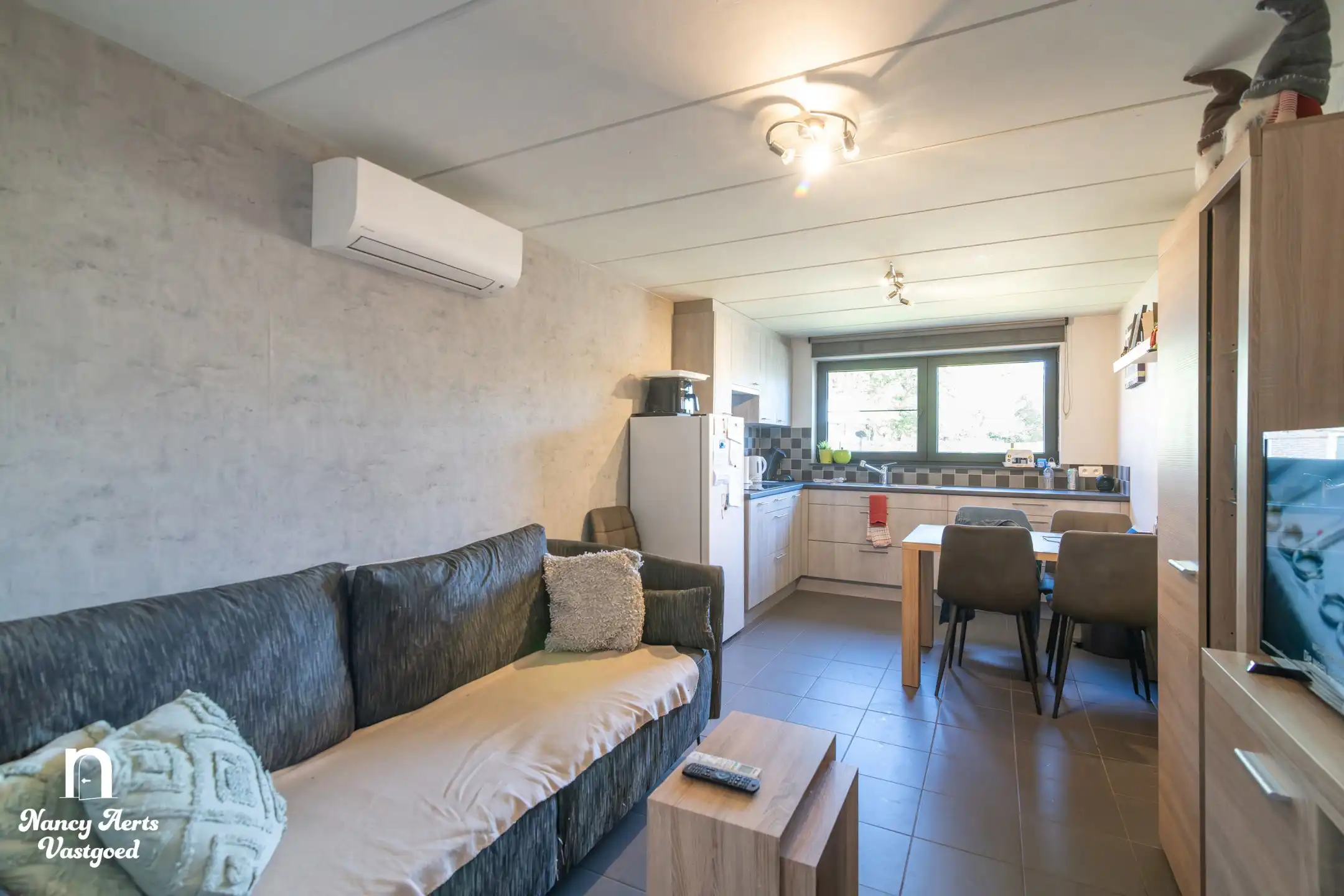 Karaktervolle, instapklare woning met extra woonmogelijkheid foto 29