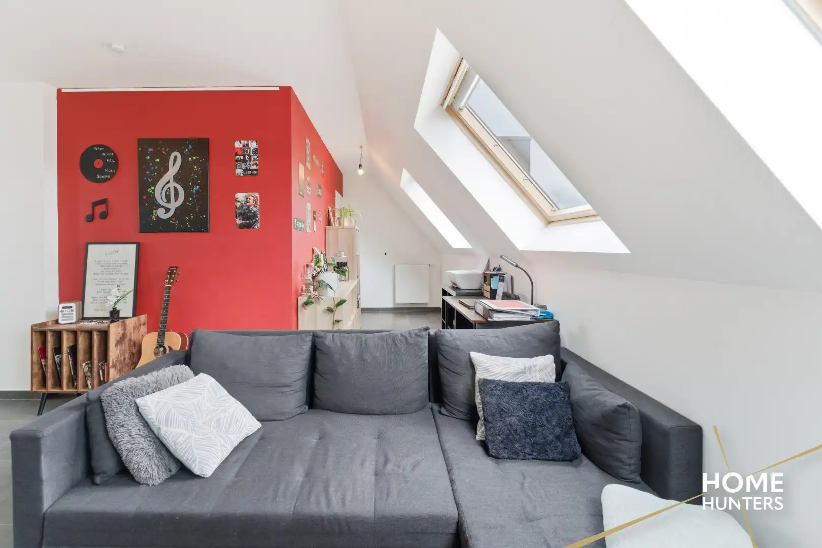 Stijlvol en lichtrijk appartement met terras in het hart van Ieper foto 8