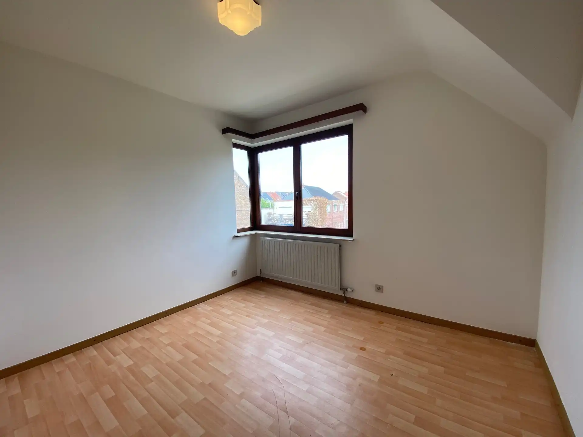 Appartement met 2 slpk, garagebox en terras foto 13