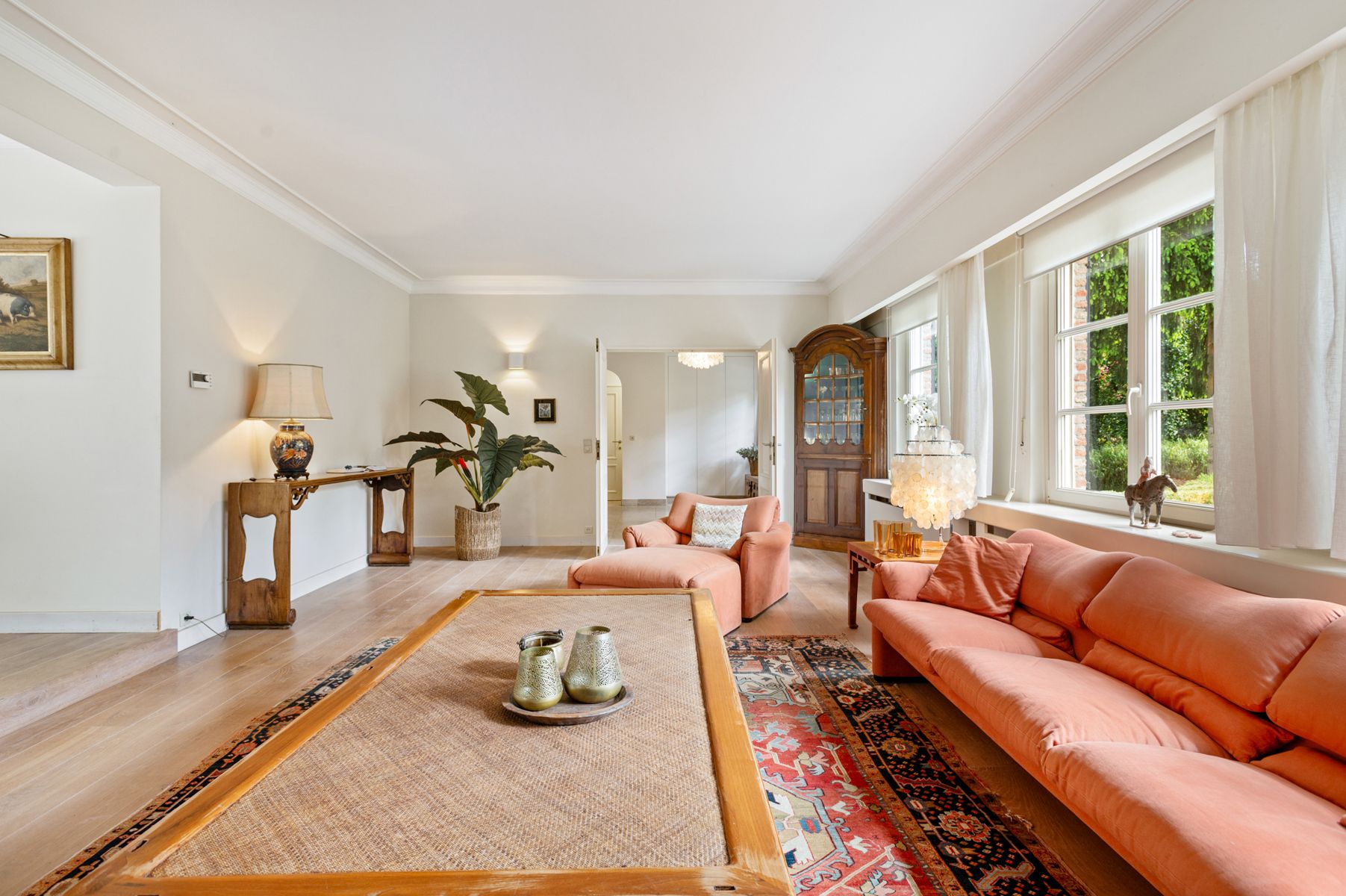 Koningshof! Ruime villa met zwemvijver op ca. 2005 m². foto 4