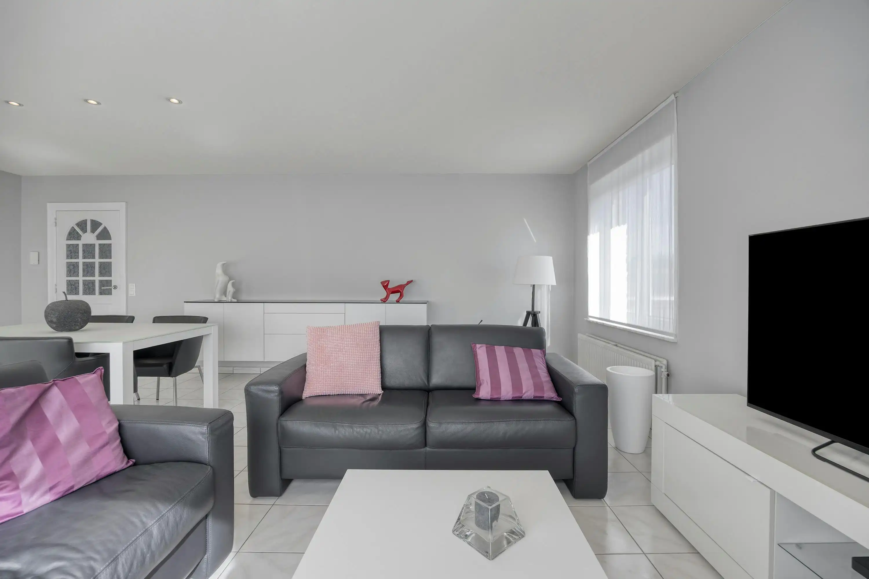 Appartement met 2 slaapkamers, terras en garagebox te koop in Hoboken foto 3