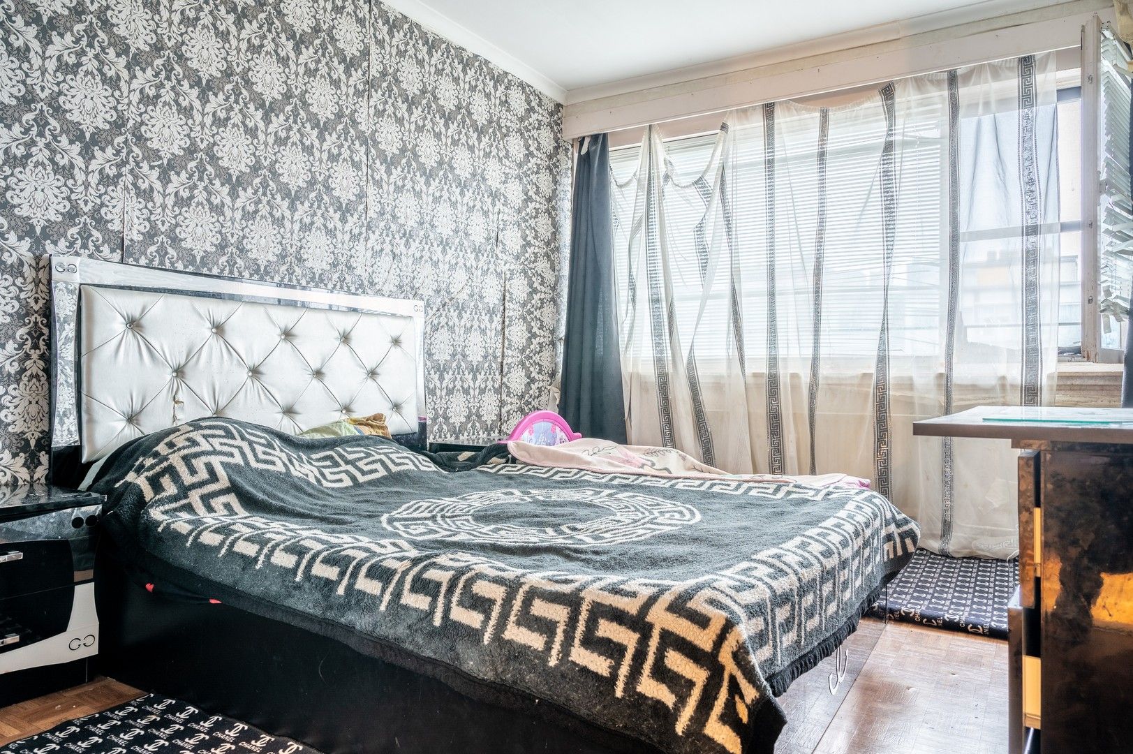 Te renoveren appartement op toplocatie! foto 7
