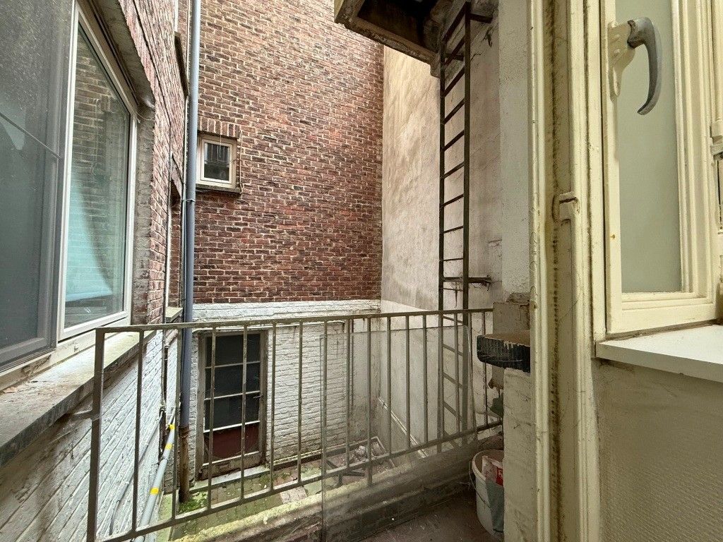 Uiterst commercieel gelegen handelsgelijkvloers foto 9