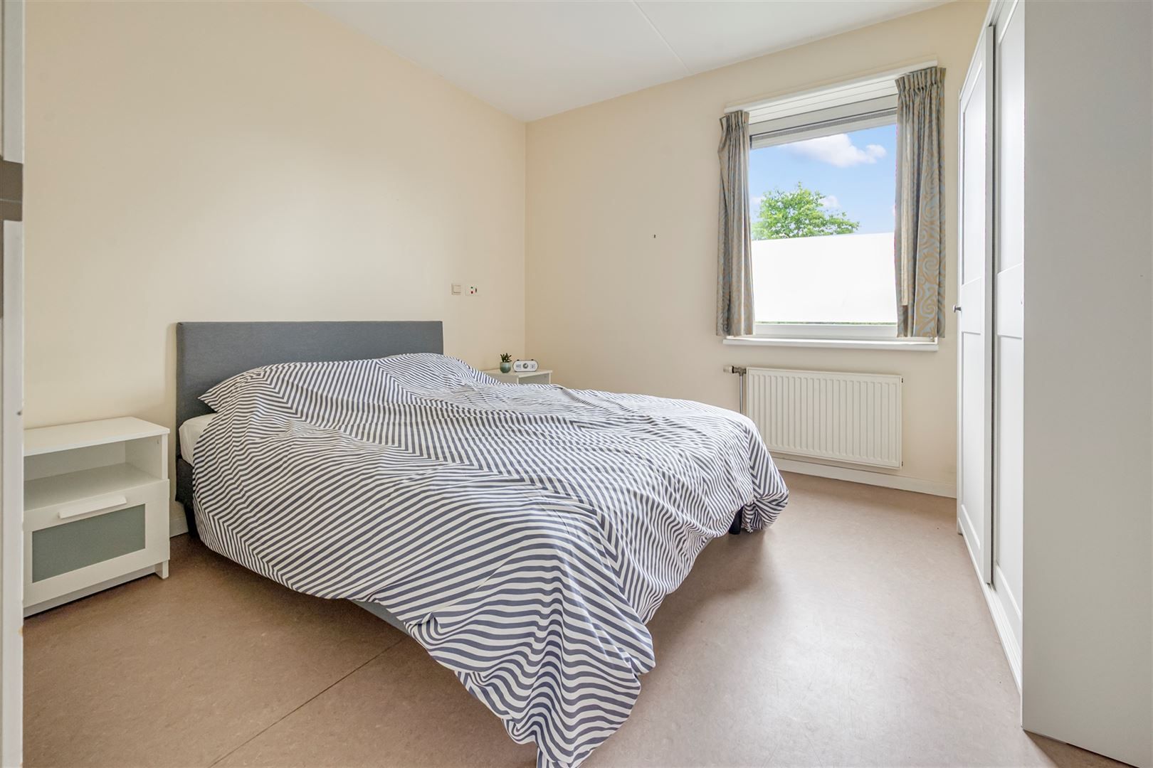 Goedgelegen aangename assistentiewoning nabij stadscentrum Sint-Niklaas foto 14