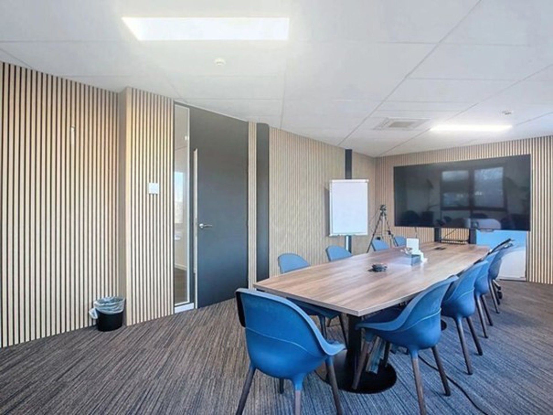 Polyvalent bedrijfsgebouw van 643m² te Mechelen-Noord foto 6