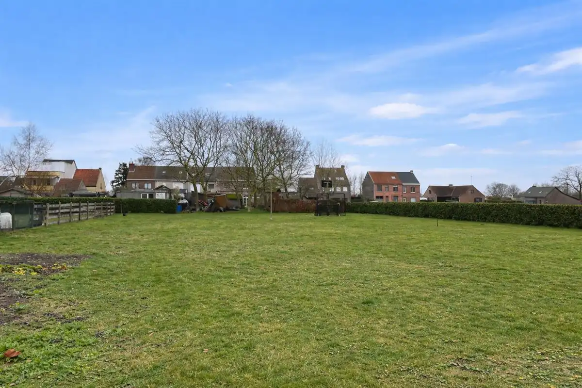 Top gelegen perceel weiland foto 5