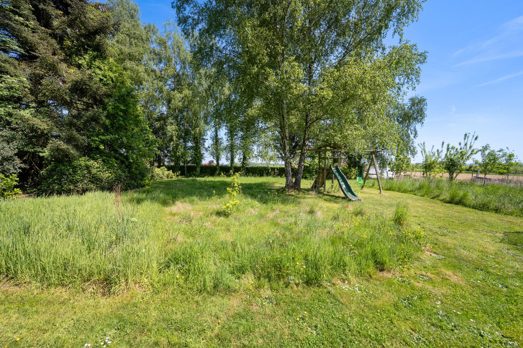 Huis te koop op unieke locatie foto 3