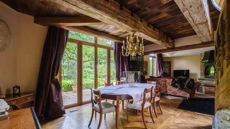 Exclusieve villa 540m² in authentieke stijl met praktijk-kantoorruimte op 17 are met vergezicht op Netevallei foto 5