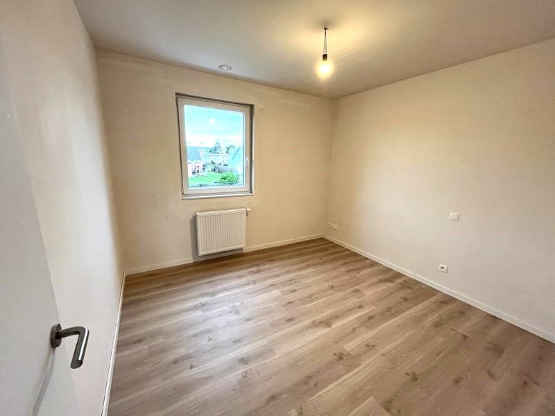 BEN woning met 3 slaapkamers, carport en zuidgerichte tuin foto 11