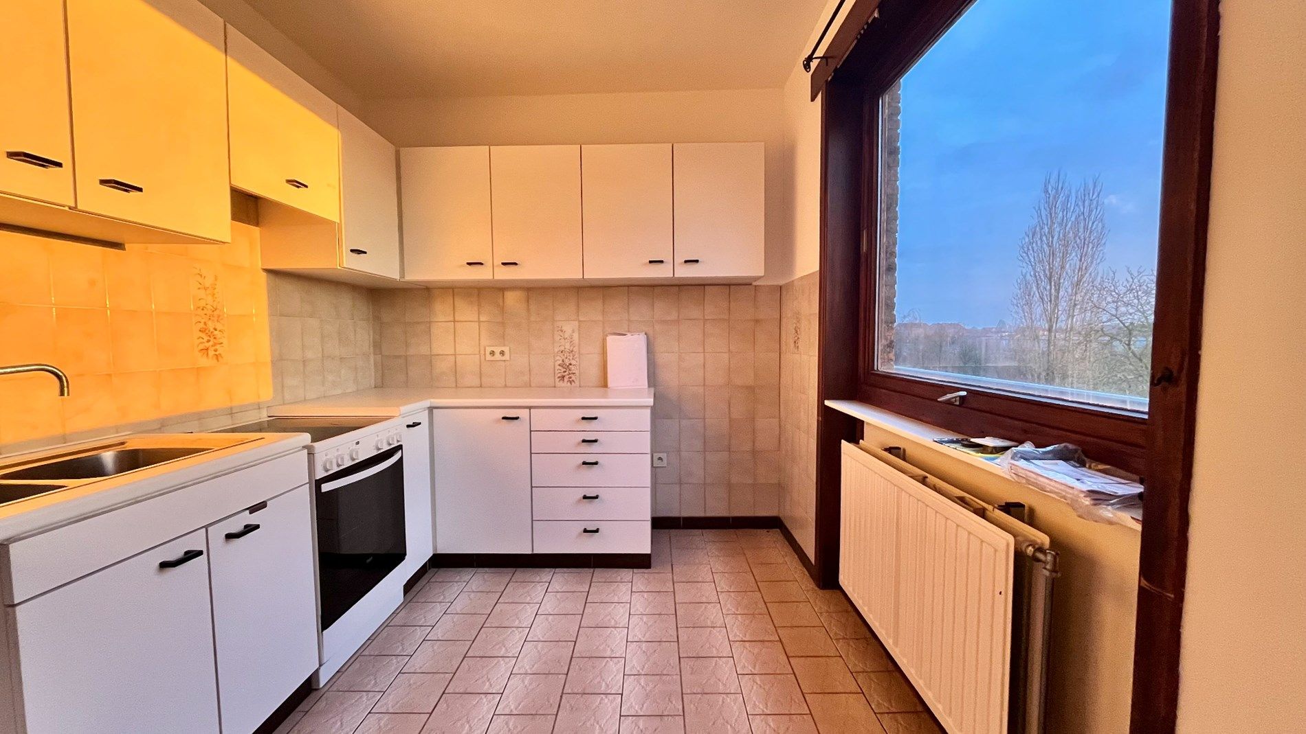 Groot appartement met terras, verzicht, staanplaats en 2 kamers foto 28