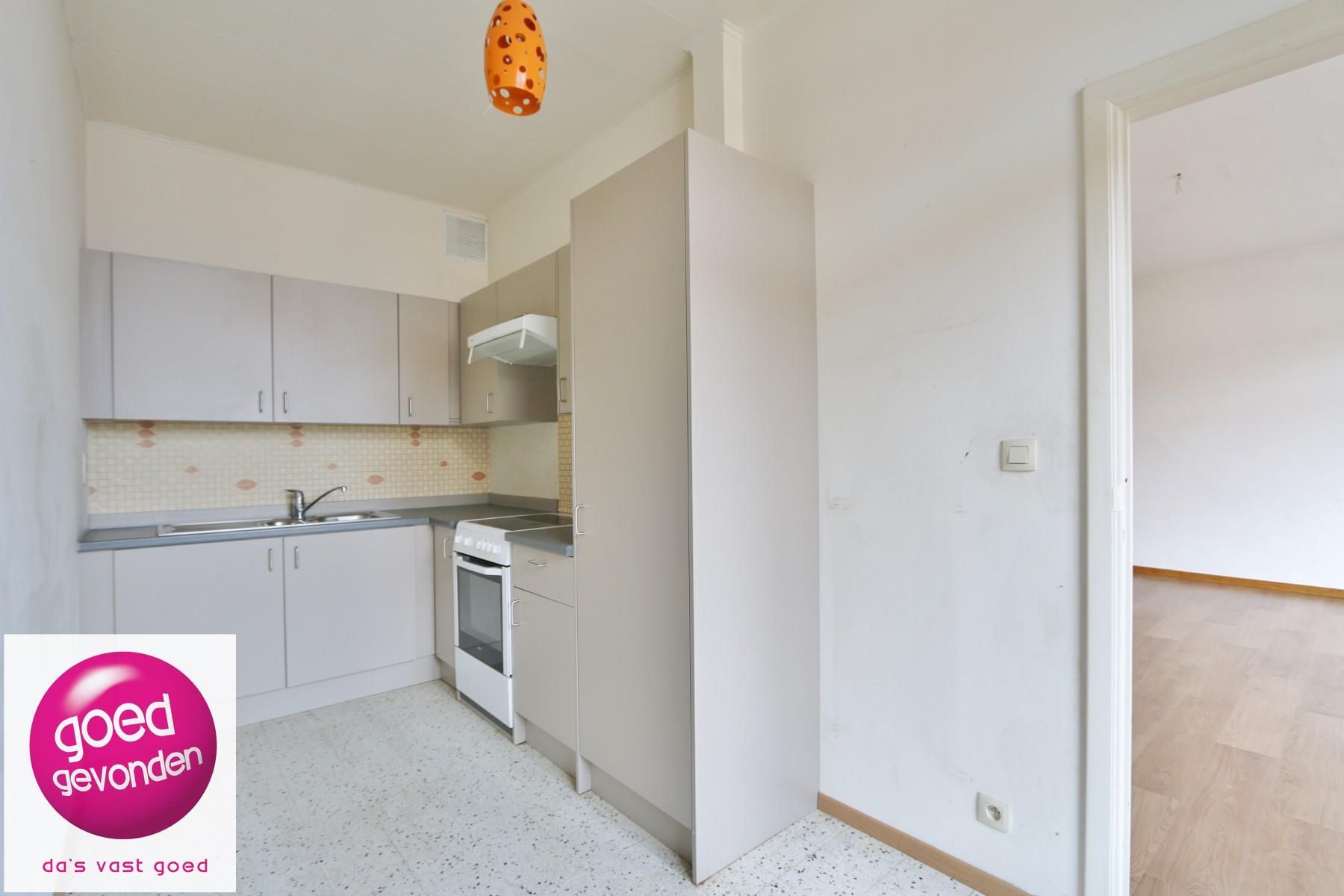 CENTRUM STAD - RUIM APPARTEMENT - 2 tot 3 SLK foto 6