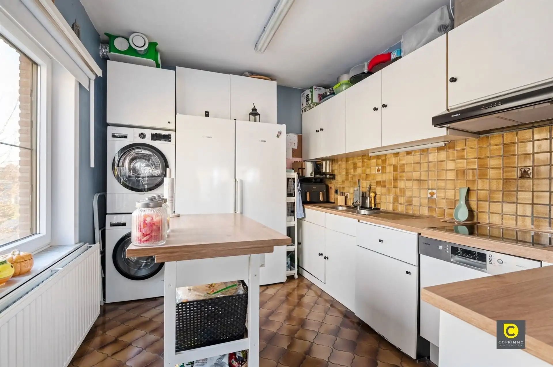 Verzorgd gebouw met 3 appartementen foto 15