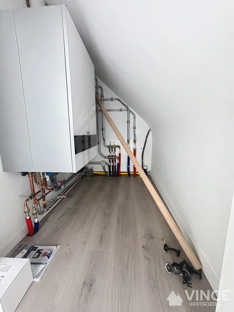 Volledig gerenoveerde, energiezuinige woning met tuin. foto 23